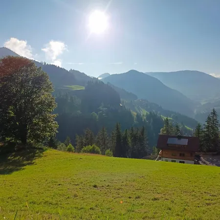 شقة Leni سخلادميخ