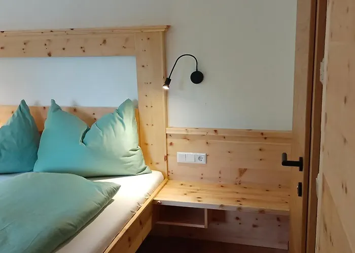 Leni * سخلادميخ